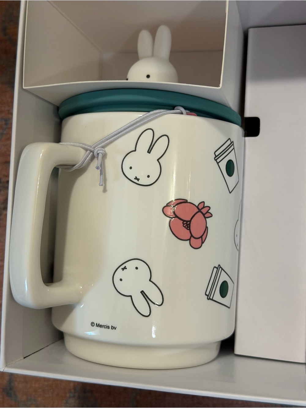 Brand New Miffy X Starbucks Ceramic Mug Featuring A 3D Rabbit Figure on The Lid - Picture 7 of 11